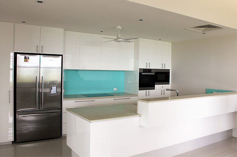 Darwin apartment kitchens